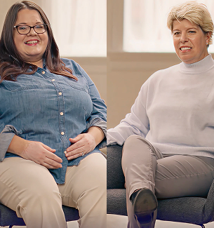 Kelly and Amanda, people living with XLH, sitting together